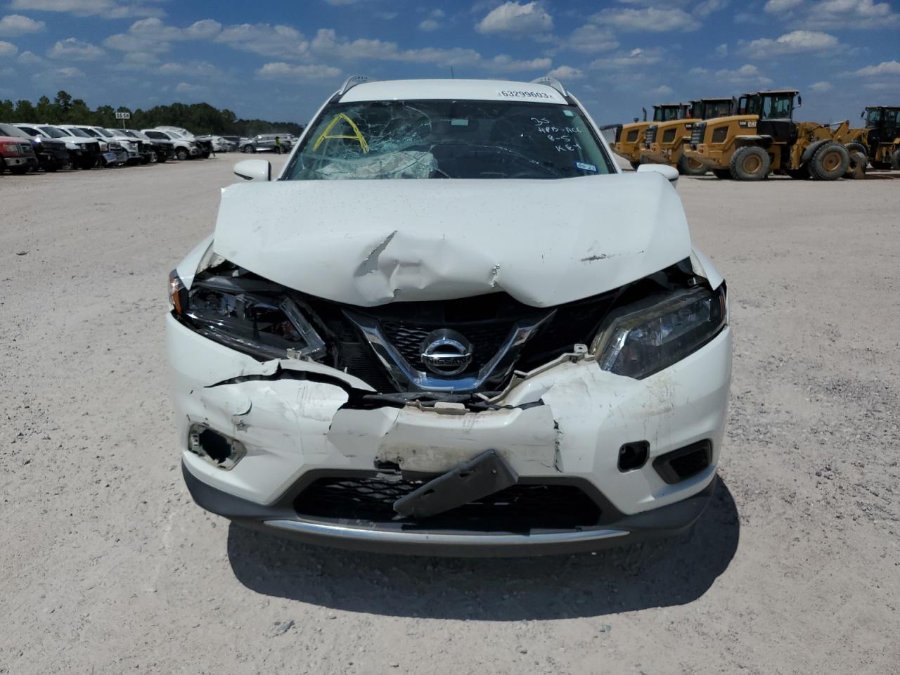 KNMAT2MT8GP732339  nissan rogue 2016 IMG 4