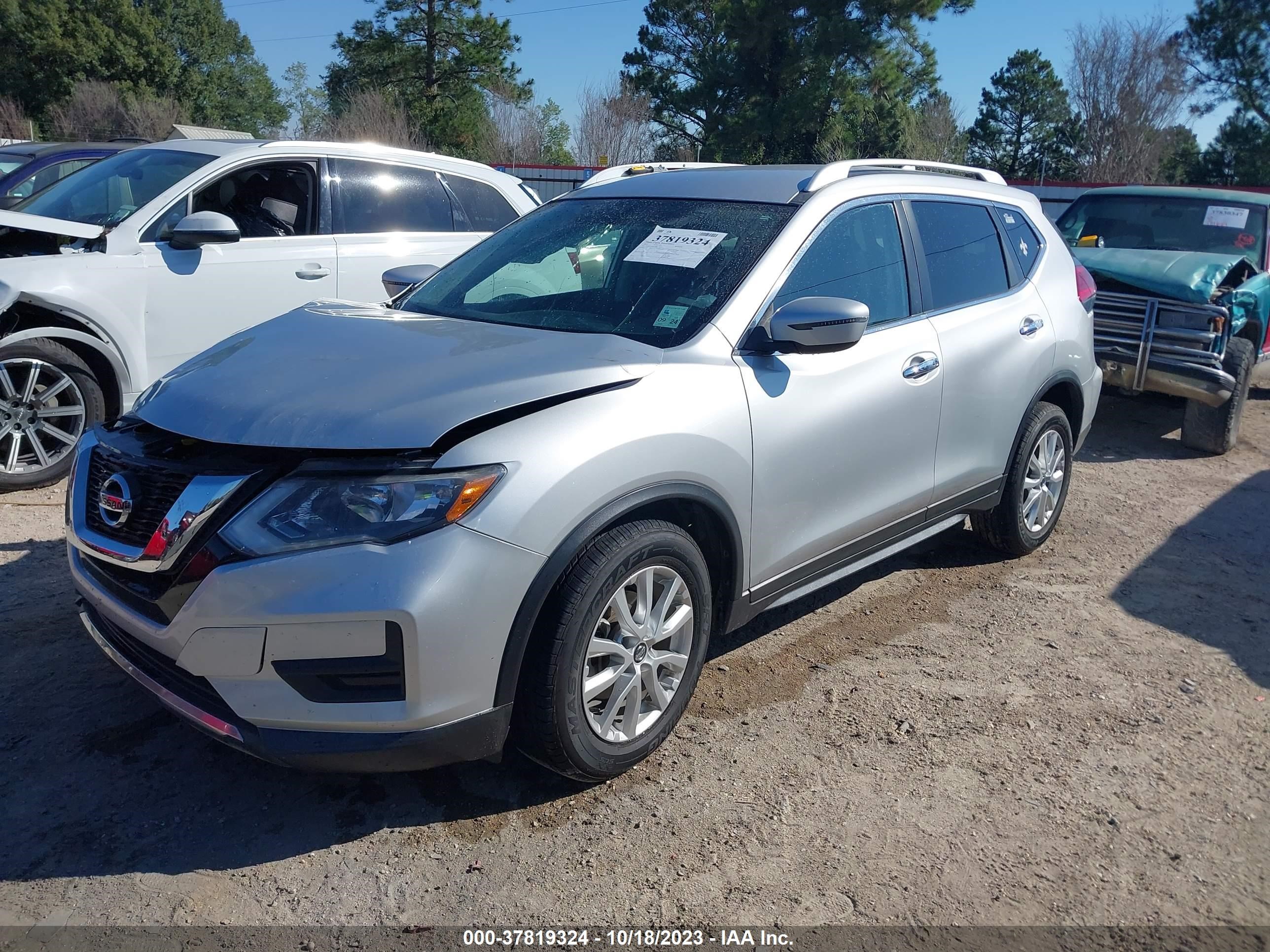 KNMAT2MT9HP528859  nissan rogue 2017 IMG 1