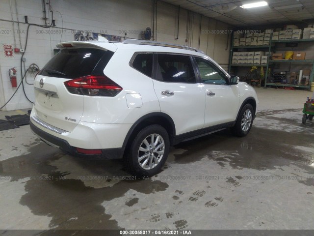 5N1AT2MV7HC874641  nissan rogue 2017 IMG 3