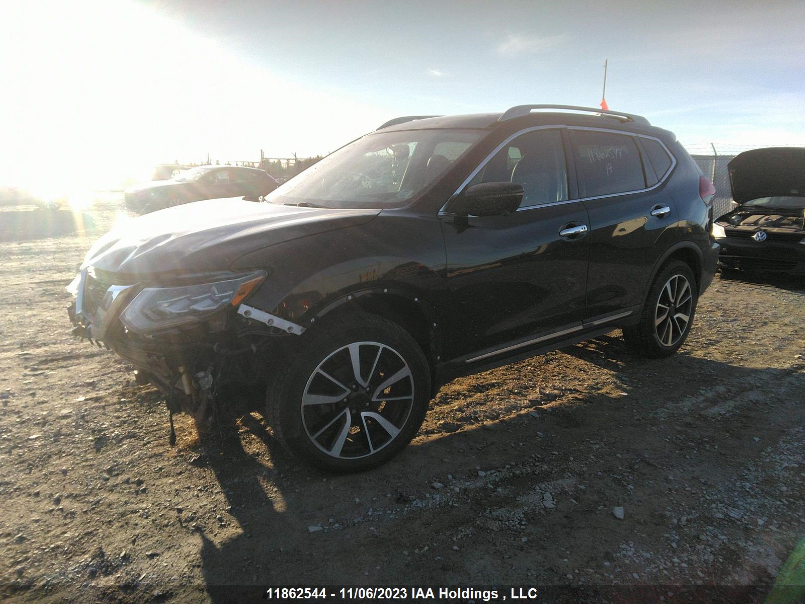 5N1AT2MV9HC822315  nissan rogue 2017 IMG 1