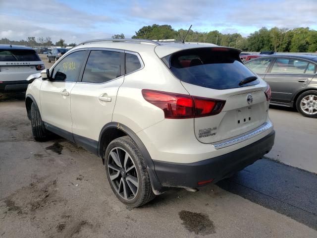 JN1BJ1CP8JW104497  nissan rogue 2018 IMG 2