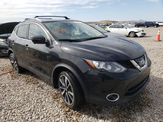 JN1BJ1CR7HW109170  nissan rogue 2017 IMG 0