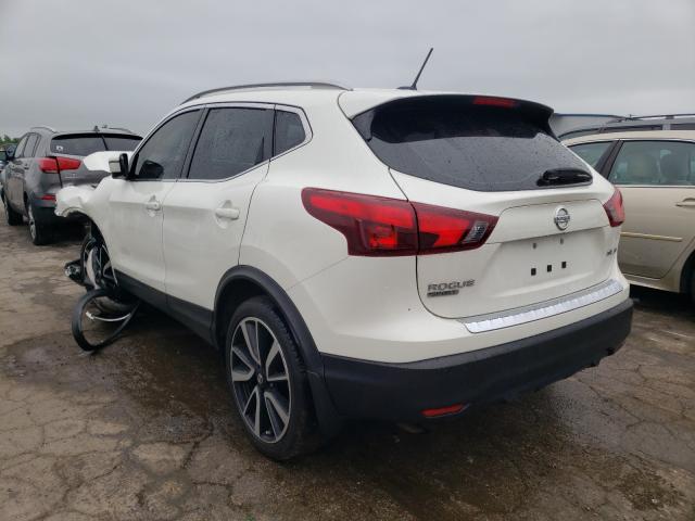 JN1BJ1CRXHW135570  nissan rogue 2017 IMG 2