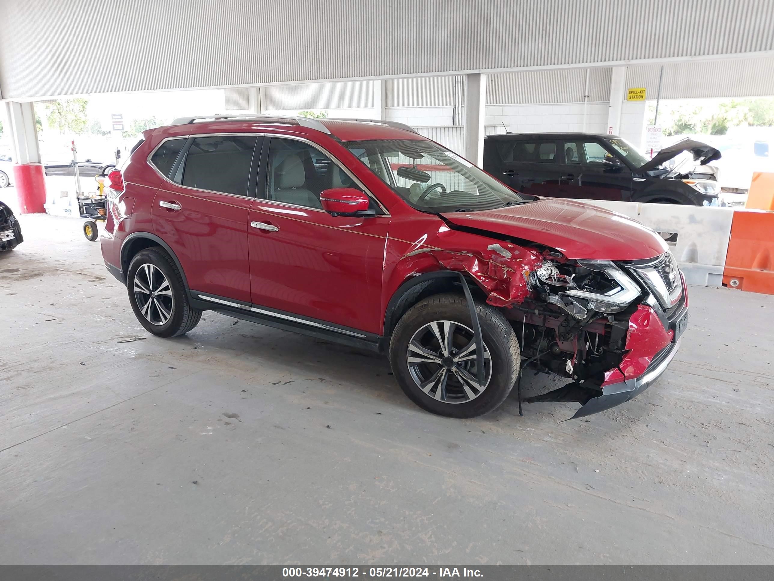 JN8AT2MT1HW394164  nissan rogue 2017 IMG 0