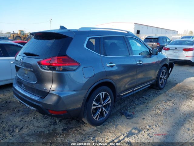 JN8AT2MT4HW401642  nissan rogue 2017 IMG 3