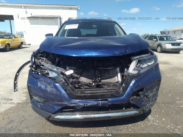 JN8AT2MV7HW020658  nissan rogue 2017 IMG 5