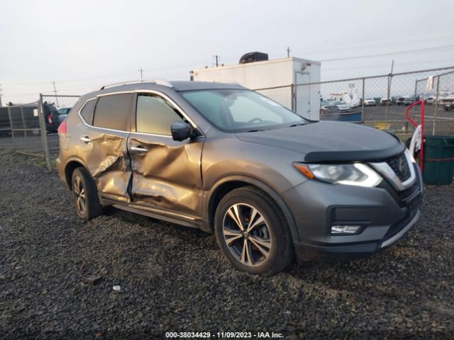 JN8AT2MV7JW319055  nissan rogue 2017 IMG 0