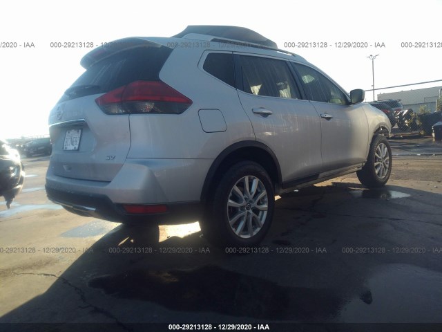 KNMAT2MT8HP565109  nissan rogue 2017 IMG 3