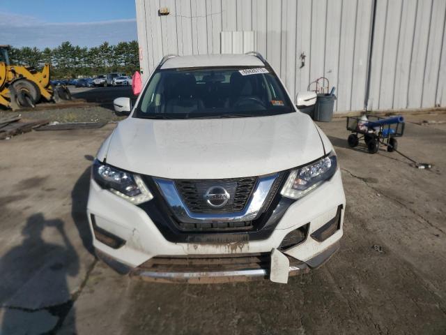 KNMAT2MT8HP601977  nissan rogue 2017 IMG 4