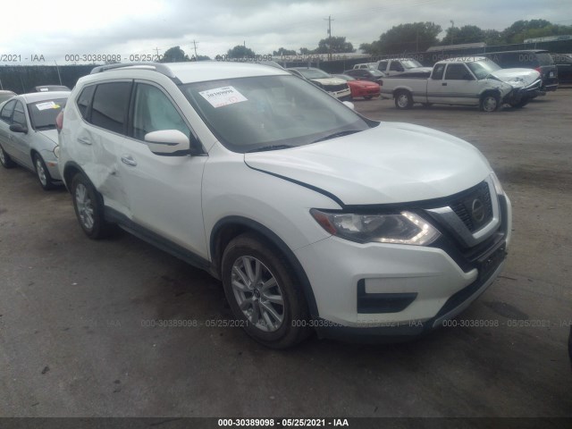 KNMAT2MT9HP588737  nissan rogue 2017 IMG 0