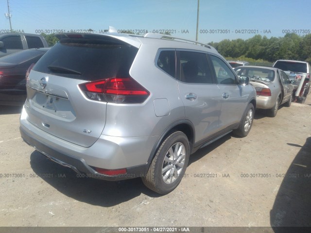 KNMAT2MTXHP592375  nissan rogue 2017 IMG 3