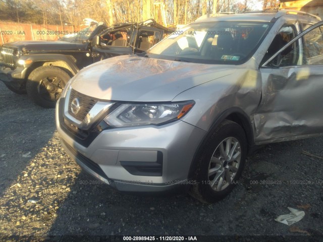 KNMAT2MV6HP552943  nissan rogue 2017 IMG 5