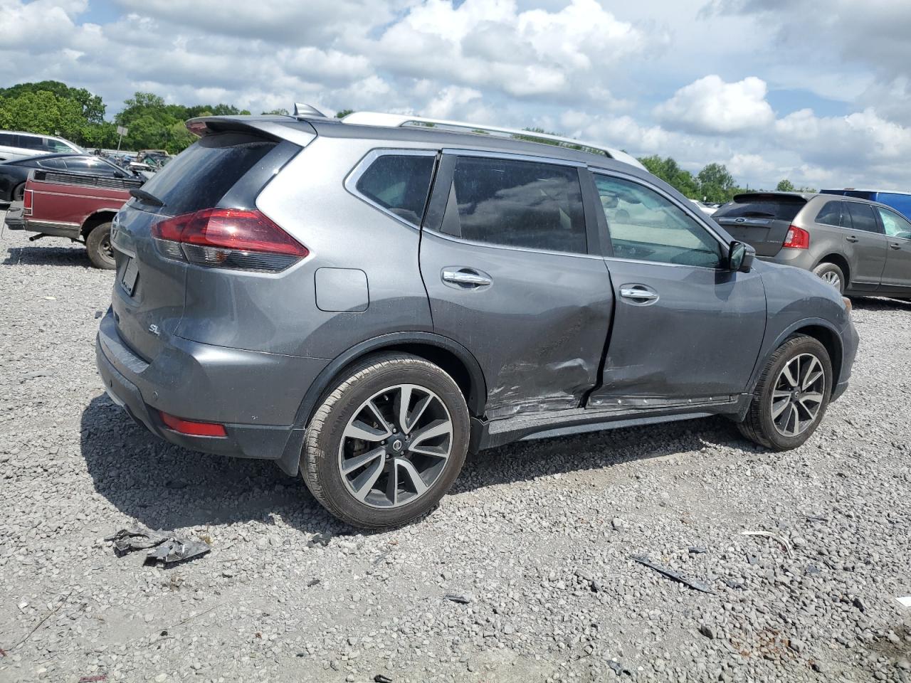 5N1AT2MT0KC757960  nissan rogue 2018 IMG 2