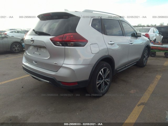 5N1AT2MTXJC740548  nissan rogue 2018 IMG 3