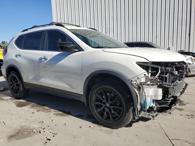 5N1AT2MV4JC850108  nissan rogue 2018 IMG 3