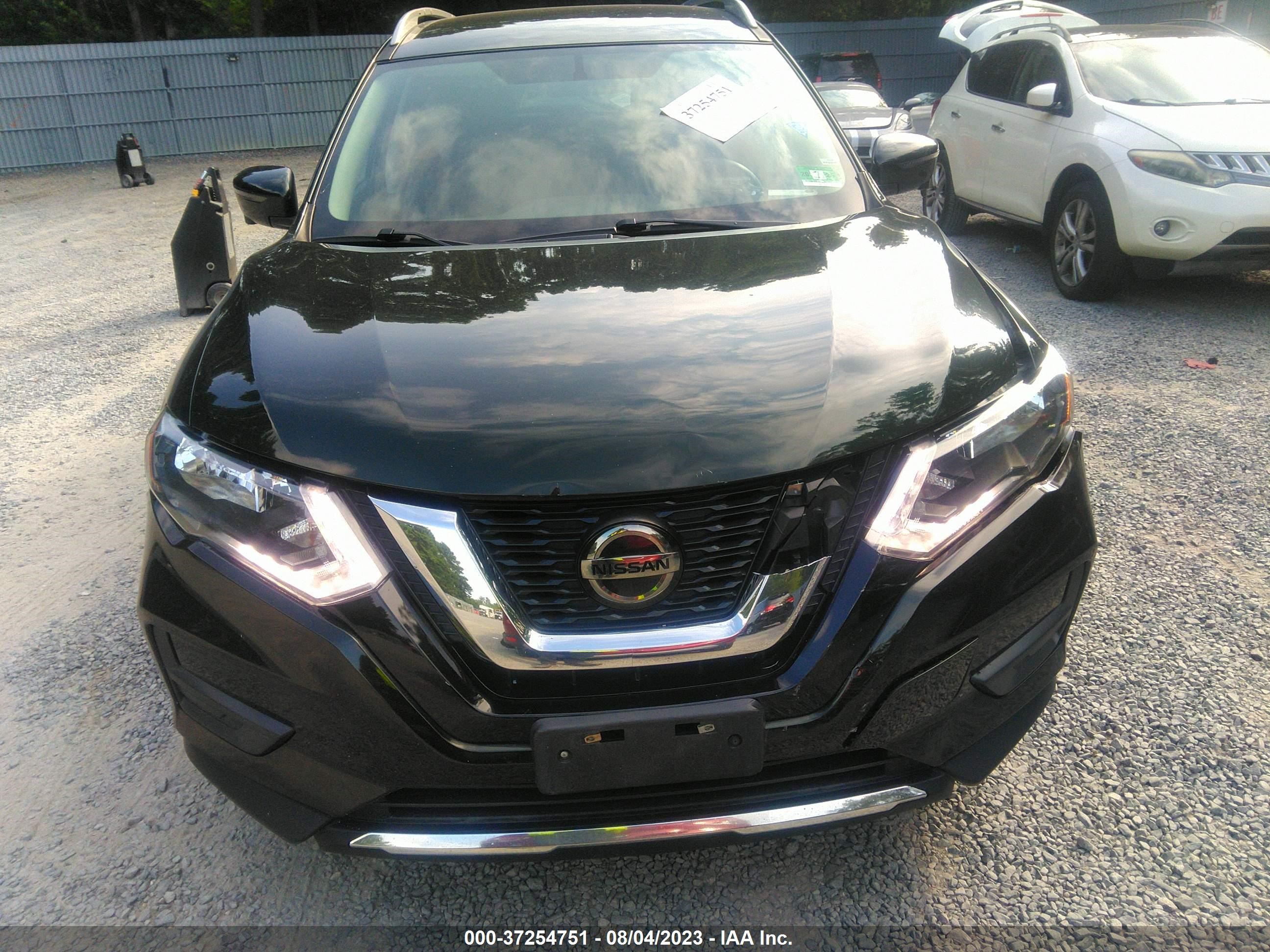 5N1AT2MV6JC822245  nissan rogue 2018 IMG 5