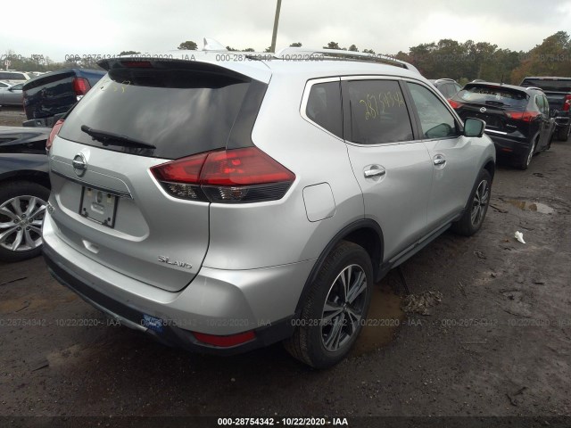 5N1AT2MV7JC777297  nissan rogue 2018 IMG 3