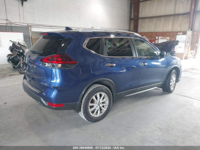 5N1AT2MV7JC848739  nissan rogue 2018 IMG 3