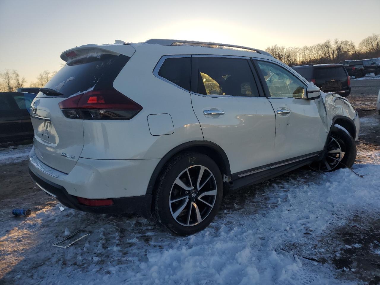 5N1AT2MV8KC709432  nissan rogue 2019 IMG 2