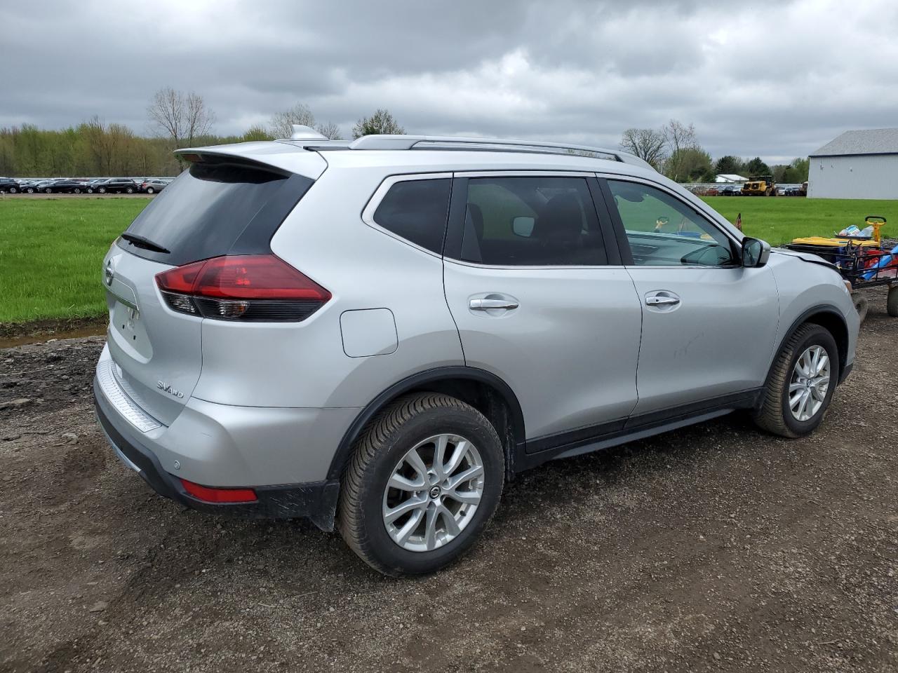 5N1AT2MV8KC735545  nissan rogue 2019 IMG 2