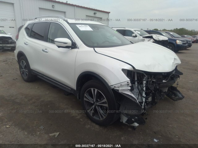 5N1AT2MVXJC799732  nissan rogue 2018 IMG 0