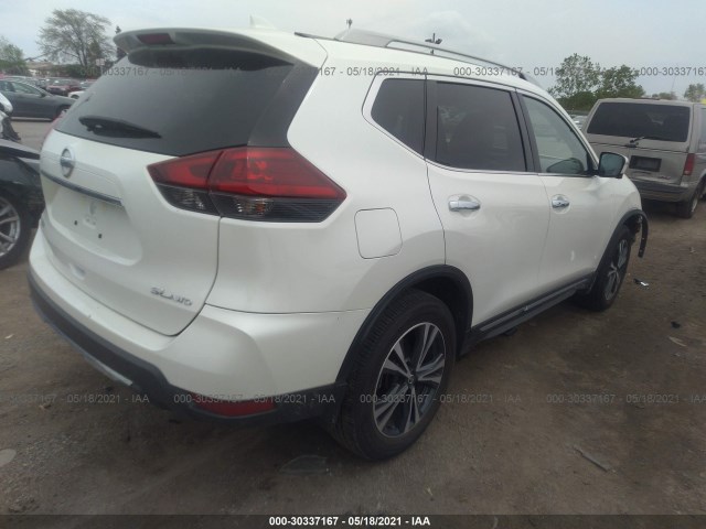 5N1AT2MVXJC799732  nissan rogue 2018 IMG 3