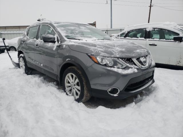 JN1BJ1CR9JW210863  nissan rogue 2018 IMG 0