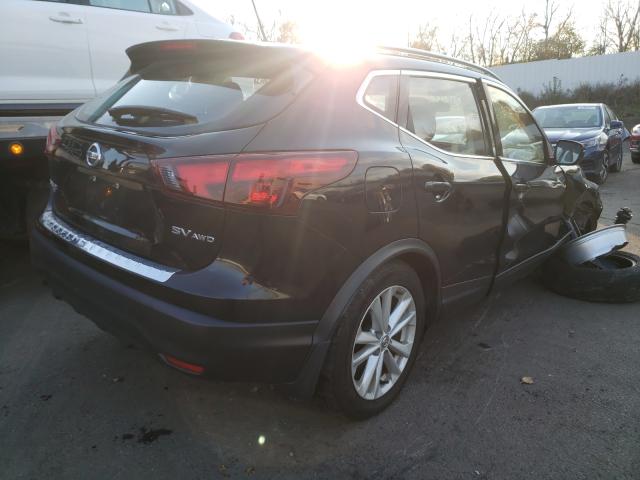 JN1BJ1CR9JW266964  nissan rogue 2018 IMG 3