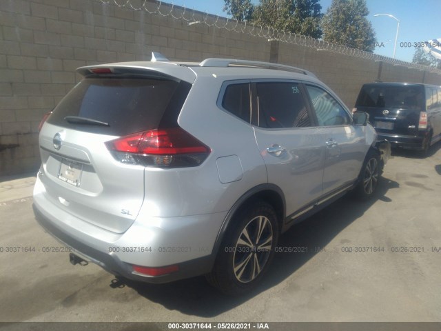 JN8AT2MT4JW458364  nissan rogue 2018 IMG 3