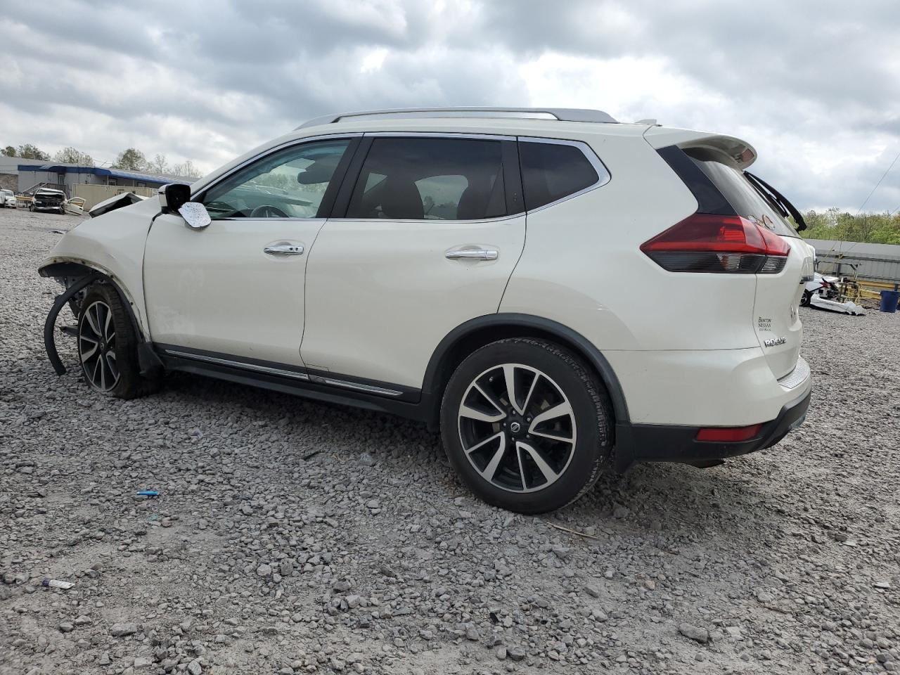 JN8AT2MT5JW468501  nissan rogue 2018 IMG 1