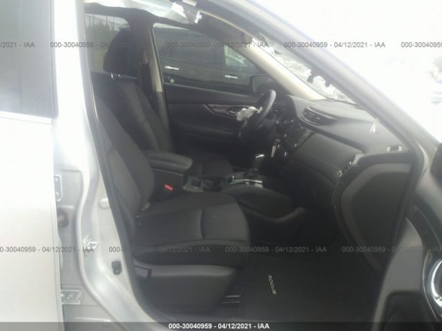 JN8AT2MT6KW504293  nissan rogue 2019 IMG 4