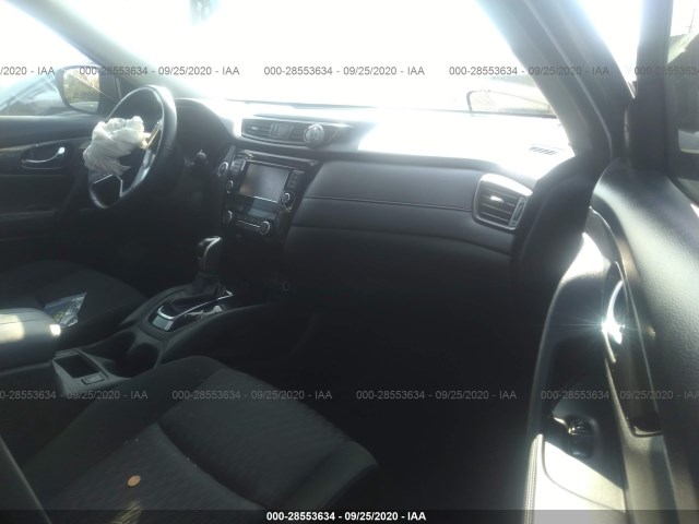 JN8AT2MT7KW256572  nissan rogue 2019 IMG 4