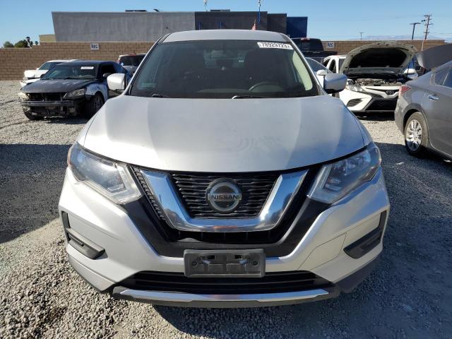 KNMAT2MT4JP590174  nissan rogue 2018 IMG 4