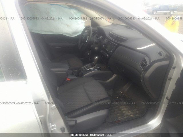 KNMAT2MT8JP605162  nissan rogue 2018 IMG 4