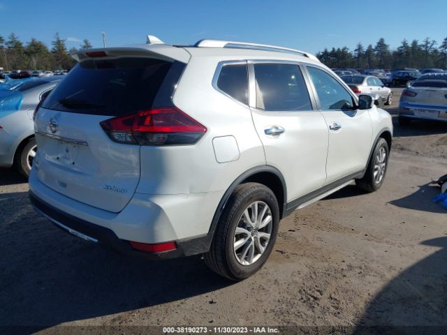 KNMAT2MV0JP557495  nissan rogue 2018 IMG 3