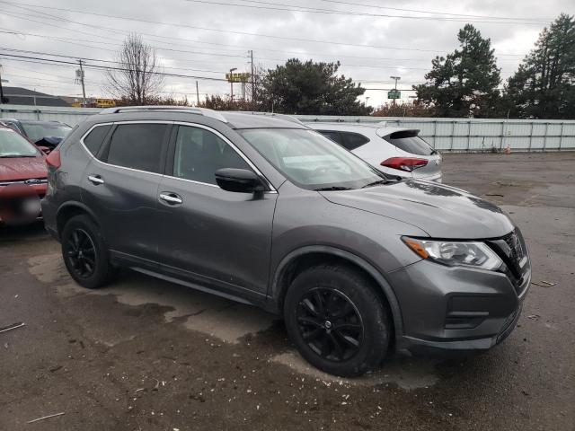 KNMAT2MV4JP506744  nissan rogue 2018 IMG 3