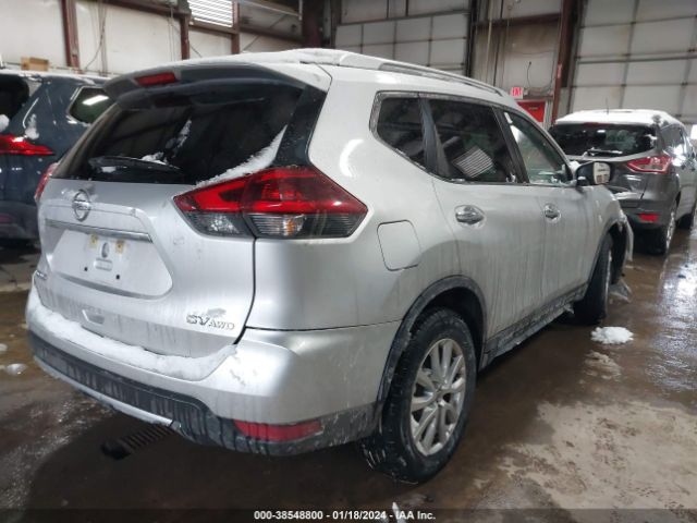 KNMAT2MV4JP583209  nissan rogue 2018 IMG 3