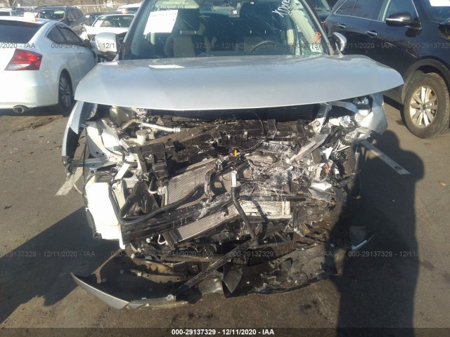 KNMAT2MVXJP547282  nissan rogue 2018 IMG 5