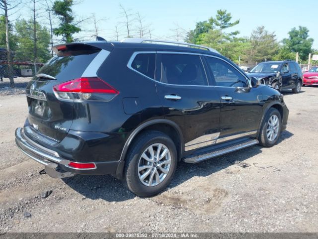 KNMAT2MVXJP595784  nissan rogue 2018 IMG 3