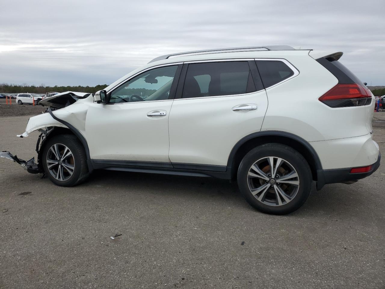 5N1AT2MV5KC823999  nissan rogue 2019 IMG 1