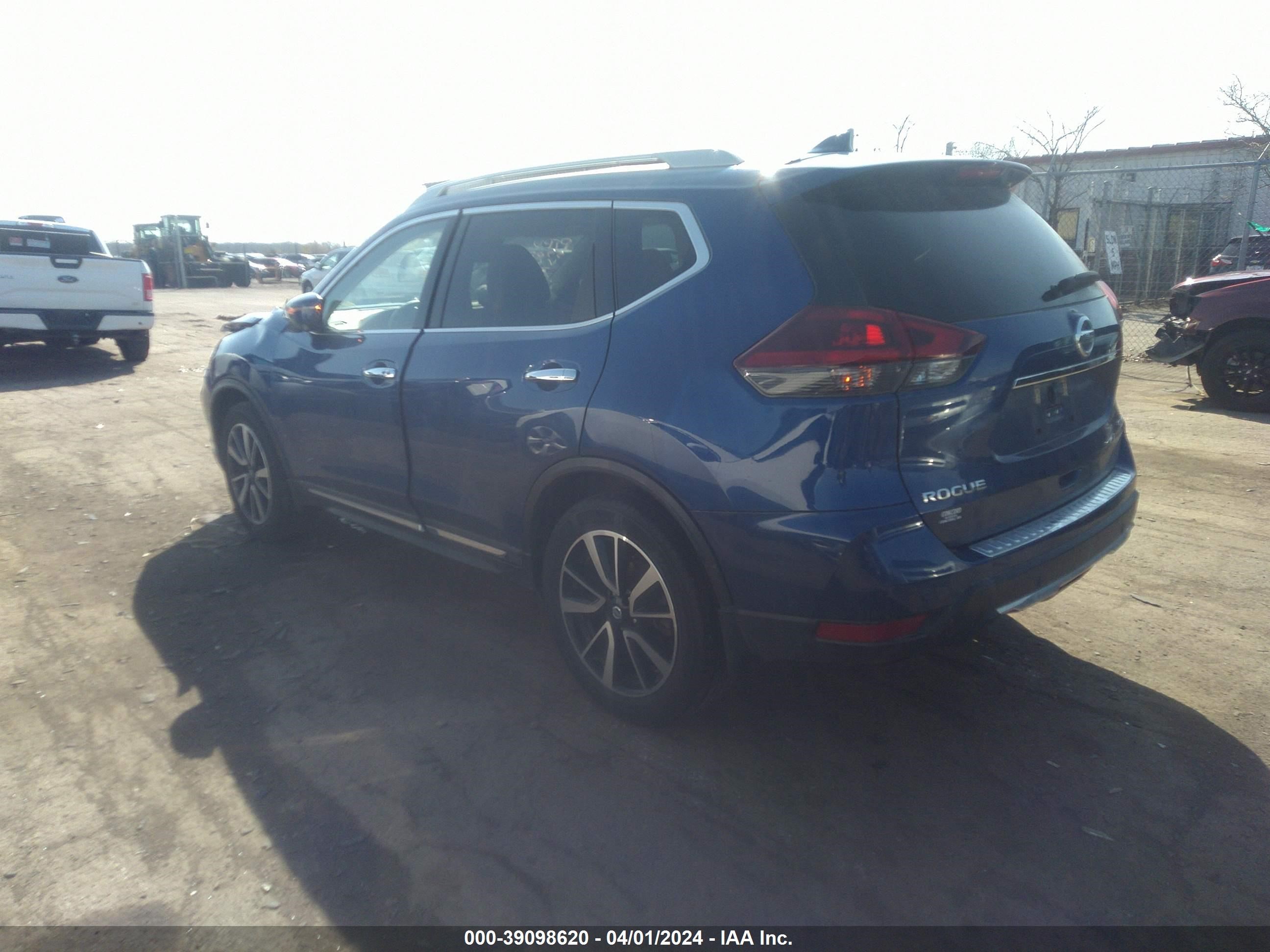 5N1AT2MV7KC784171  nissan rogue 2019 IMG 2