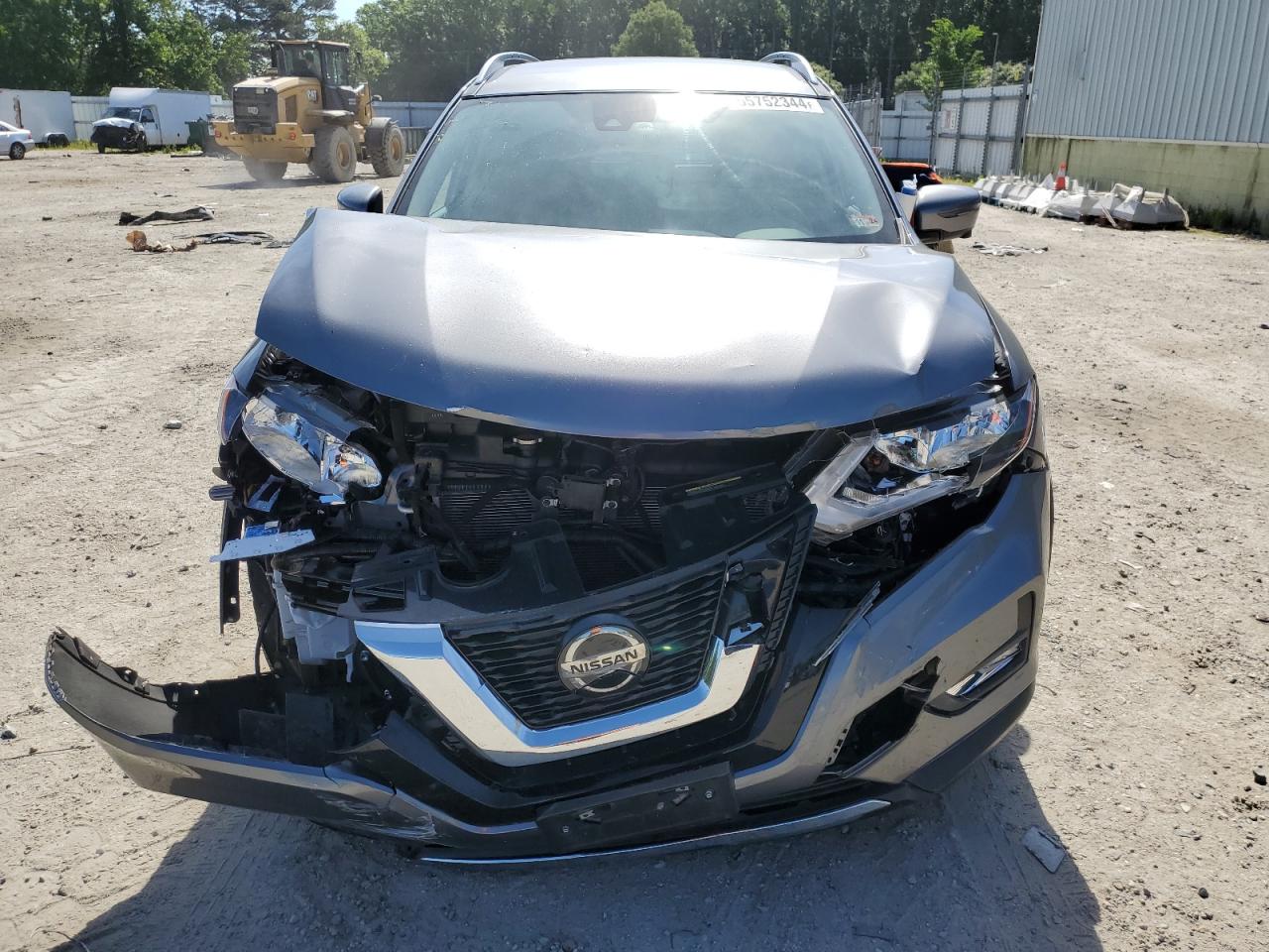 JN8AT2MT5KW262032  nissan rogue 2019 IMG 4