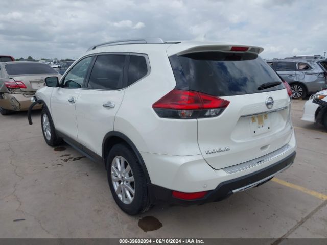 JN8AT2MT7LW036477  nissan rogue 2019 IMG 2