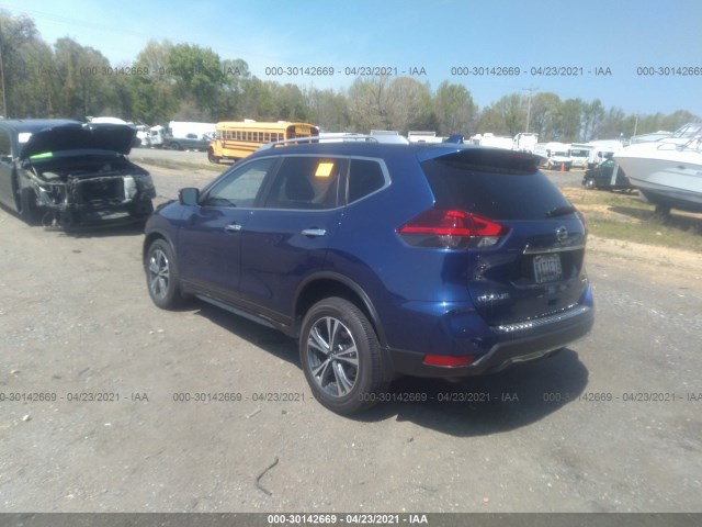 JN8AT2MV3KW402452  nissan rogue 2019 IMG 2