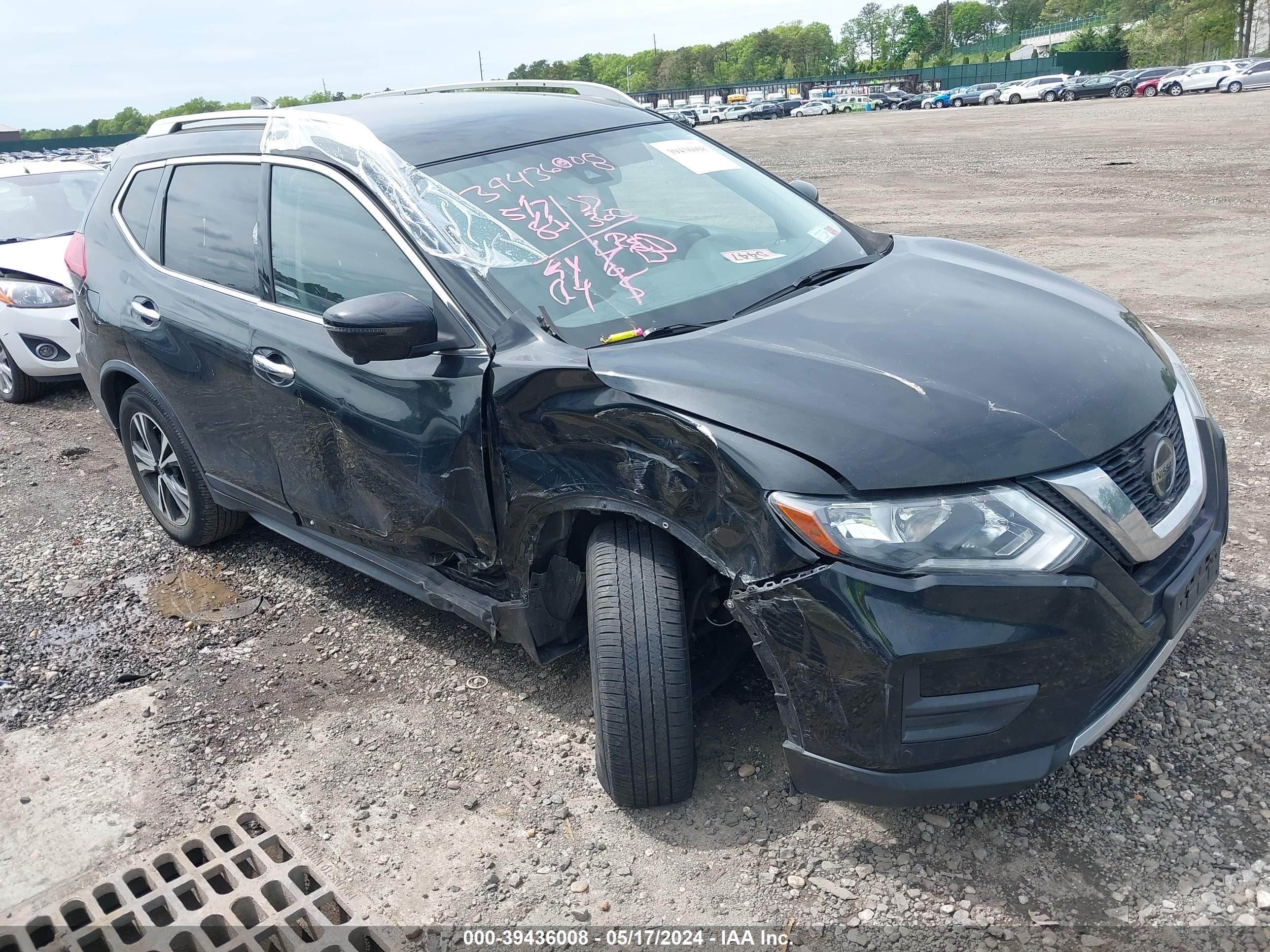 JN8AT2MV9KW394468  nissan rogue 2019 IMG 0