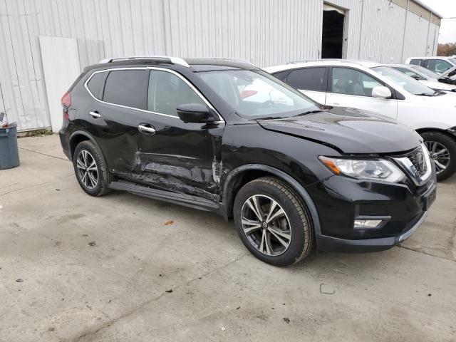 JN8AT2MV9KW394969  nissan rogue 2019 IMG 3