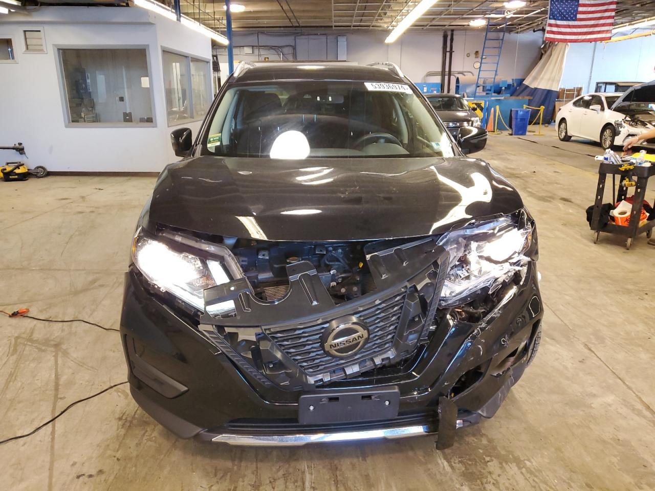 KNMAT2MV6KP557387  nissan rogue 2019 IMG 4