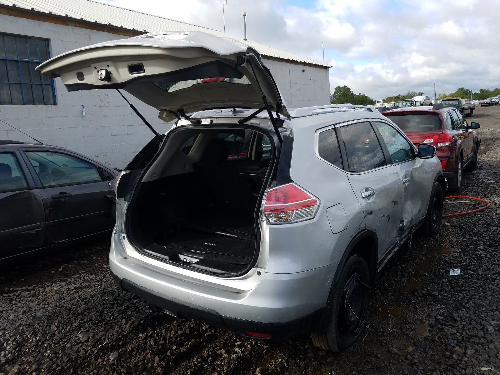 JN8AT2MV2GW134436  nissan rogue s 2016 IMG 3