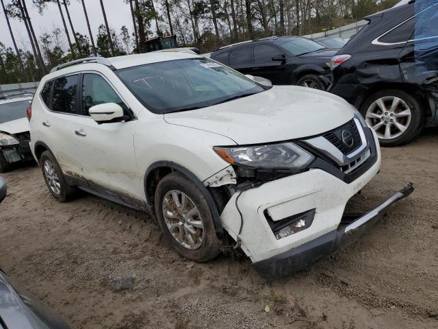 5N1AT2MT8HC877773  nissan rogue s 2017 IMG 3