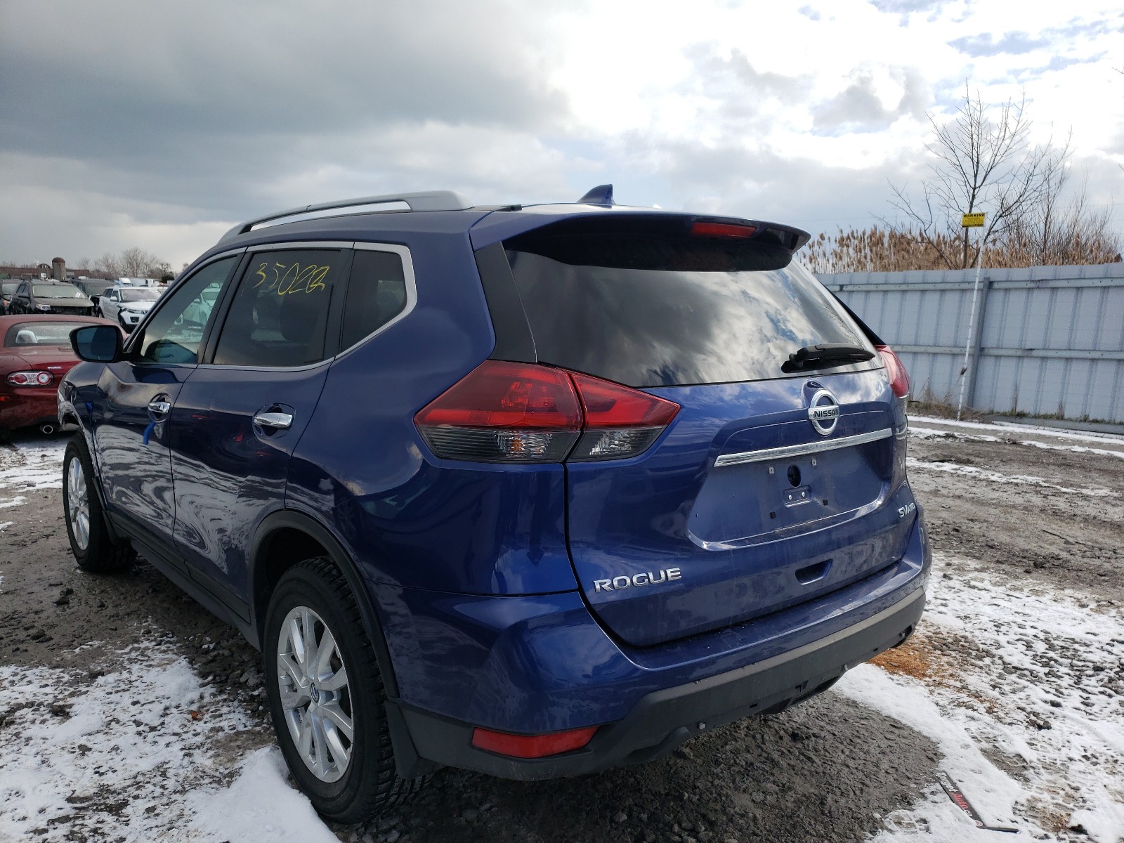 5N1AT2MV9JC779925  nissan rogue s 2018 IMG 2